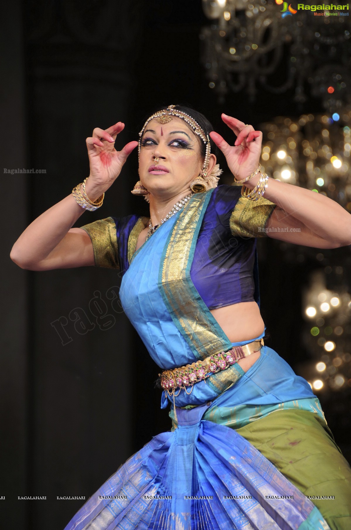 Shobana Bharatanatyam Dance Performance at Chowmahalla Palace