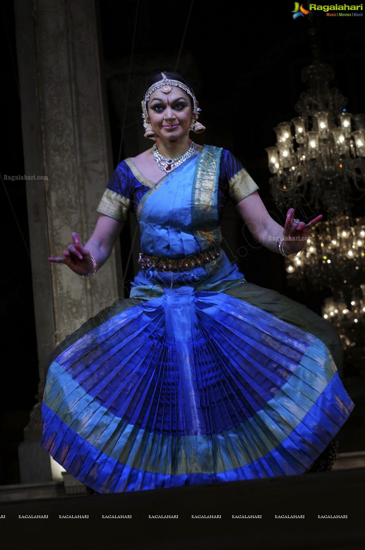 Shobana Bharatanatyam Dance Performance at Chowmahalla Palace