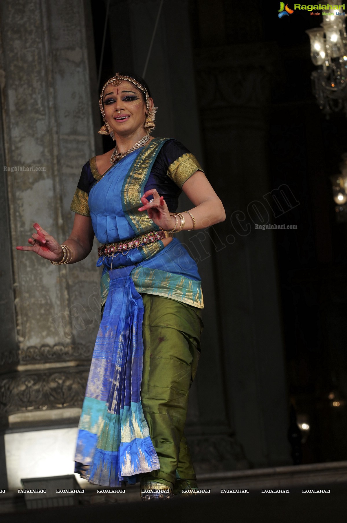 Shobana Bharatanatyam Dance Performance at Chowmahalla Palace