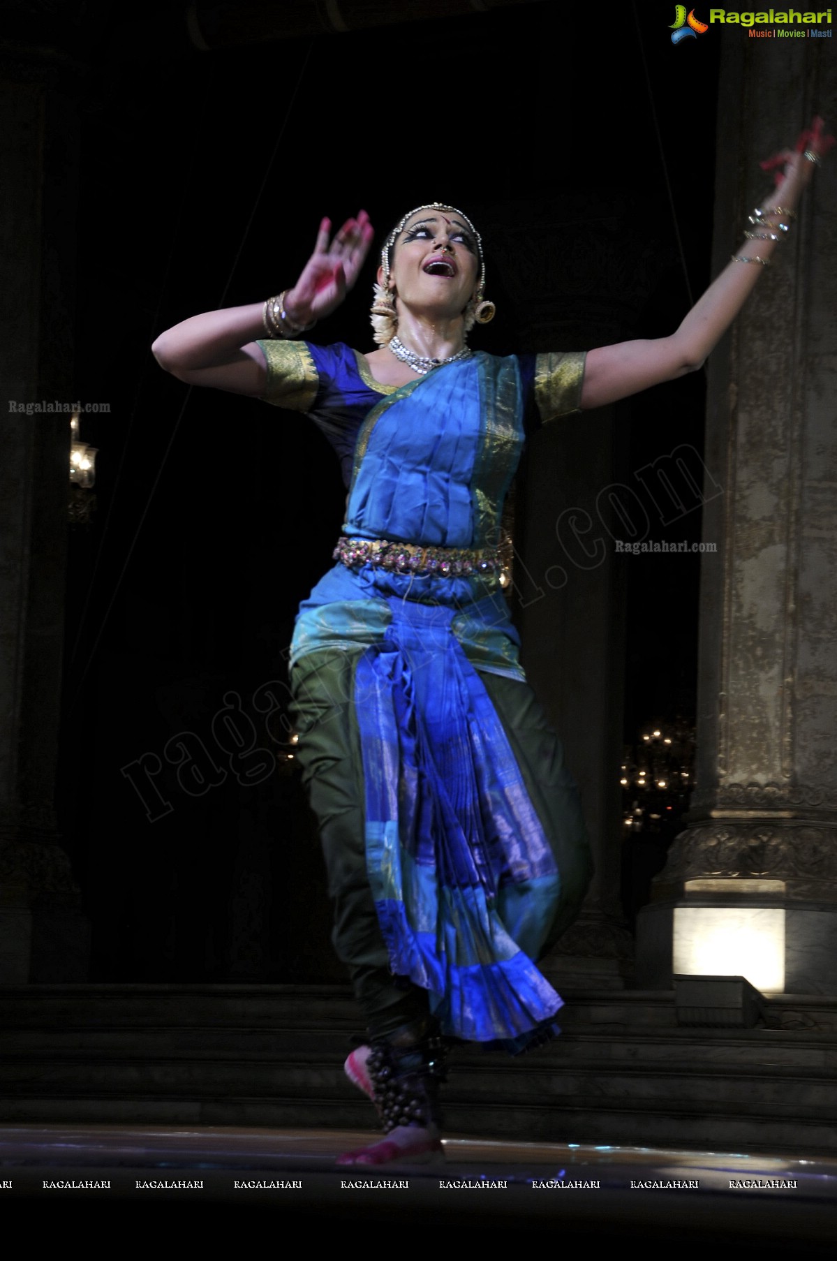 Shobana Bharatanatyam Dance Performance at Chowmahalla Palace