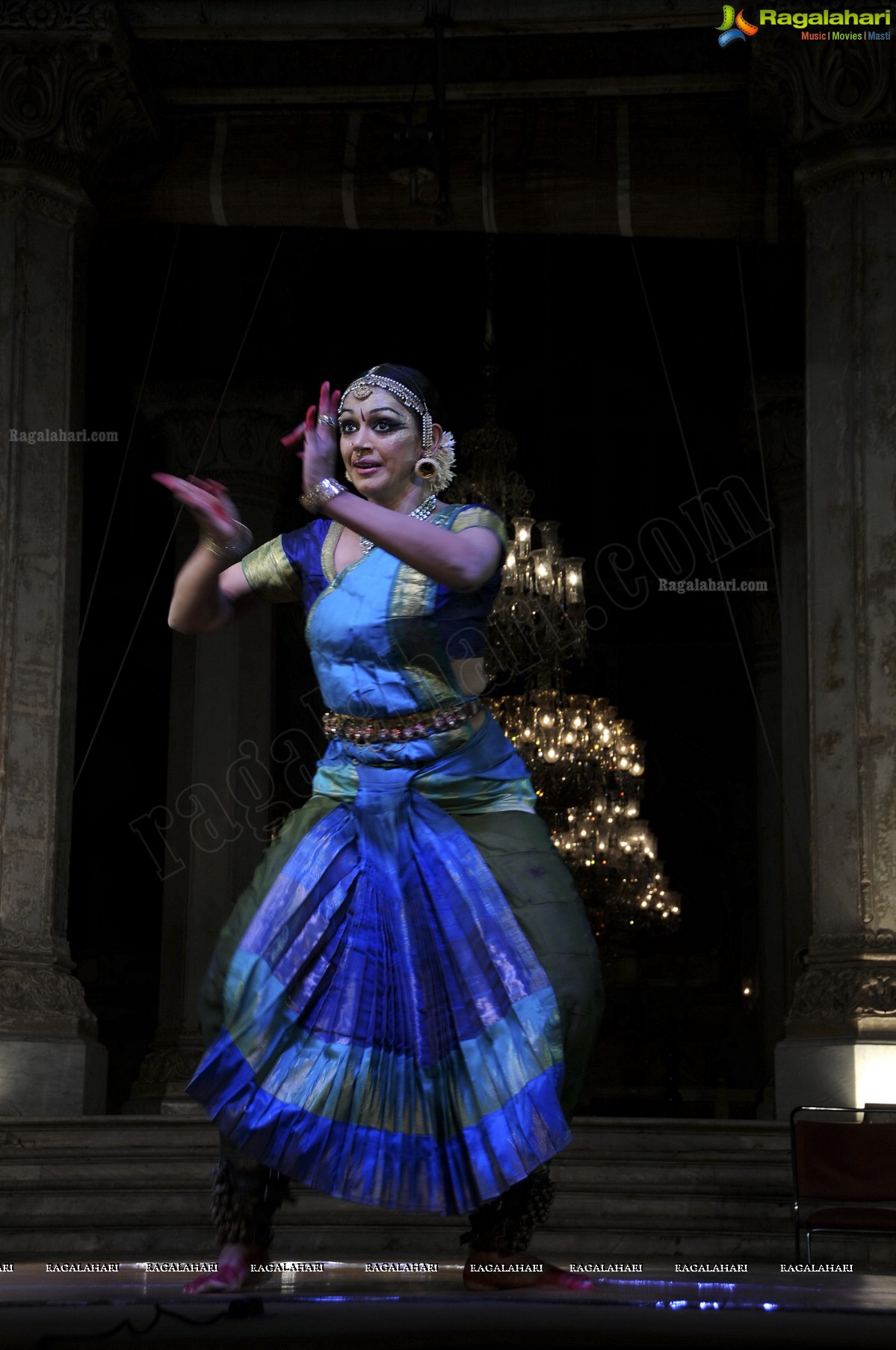 Shobana Bharatanatyam Dance Performance at Chowmahalla Palace