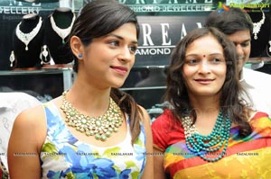 Shraddha das Launches D Sire Exhibition