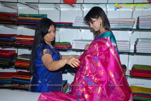 Rushi Lead Cast Launches Shubam Silk Sarees Festival