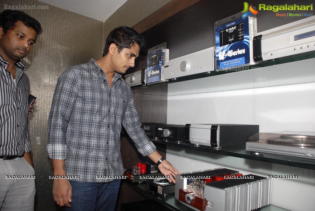 Siddharth Launches The Audio People