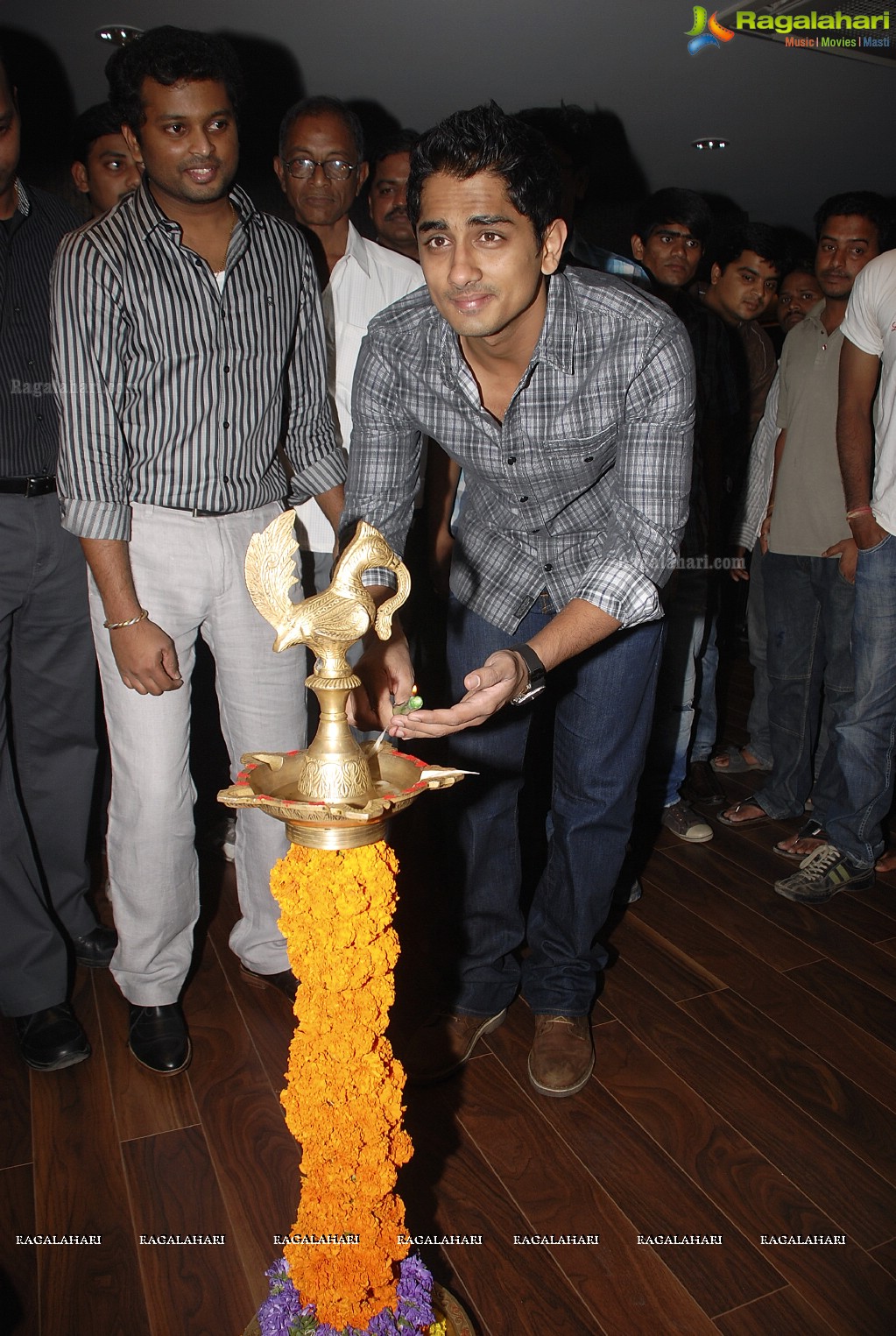 Siddharth Launches The Audio People