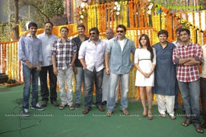 Siddarth-Samantha Film Muhurat