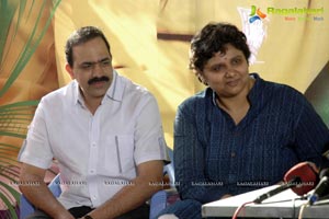 Siddarth-Samantha Film Muhurat