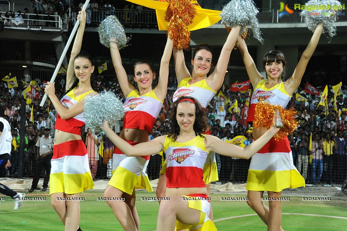 CCL 2012 Semi Finals: Telugu Warriors Vs Chennai Rhinos (Set 2)