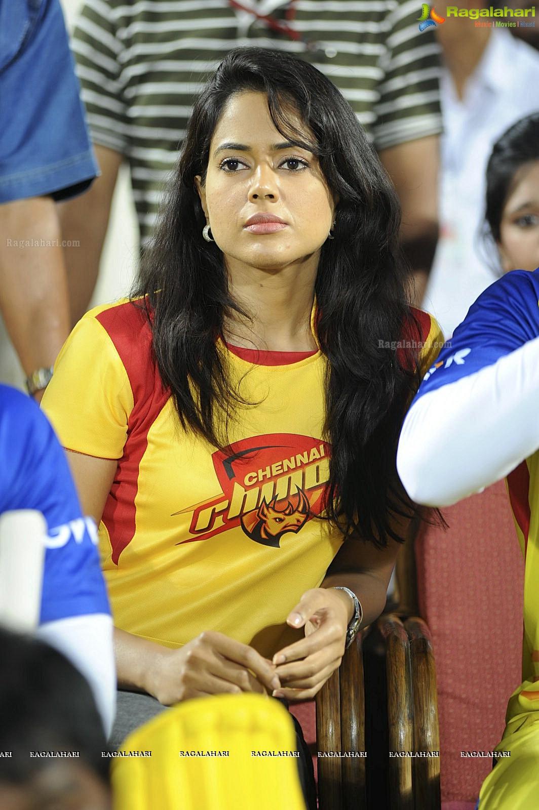 CCL 2012: Telugu Warriors Vs Chennai Rhinos