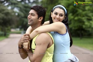 Jayam Ravi, Hansika