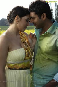 Jayam Ravi, Hansika