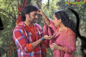 Nara Rohith, Nithya Menen