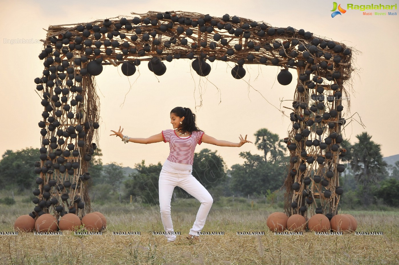 Taapsee (Posters)