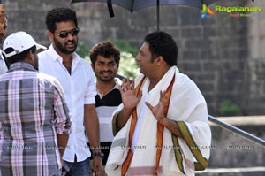 Dhoni Working Stills