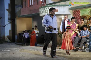 Dhoni Working Stills