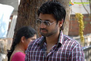 Sumanth Emo Gurram Egaravachu Muhurat Photos