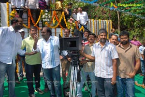 Sumanth Emo Gurram Egaravachu Muhurat Photos