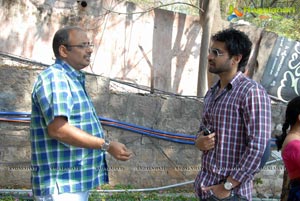 Sumanth Emo Gurram Egaravachu Muhurat Photos