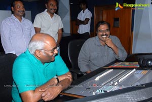 Emo Gurram Egaravachu in Recording