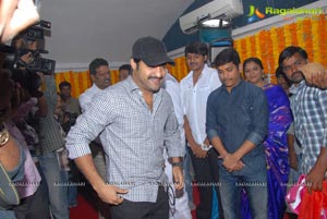 NTR-Samantha Bellamkonda Suresh Muhurat