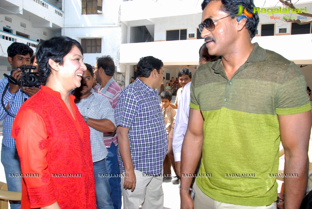 Sunil's Birthday Celebrations at Devnar Blind School, Hyderabad