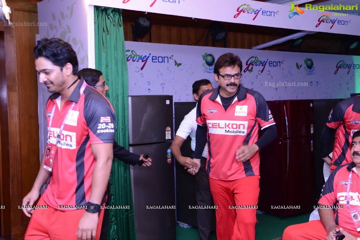 CCL 3: Telugu Warriors and Mumbai Heroes Team at LB Stadium, Hyderabad