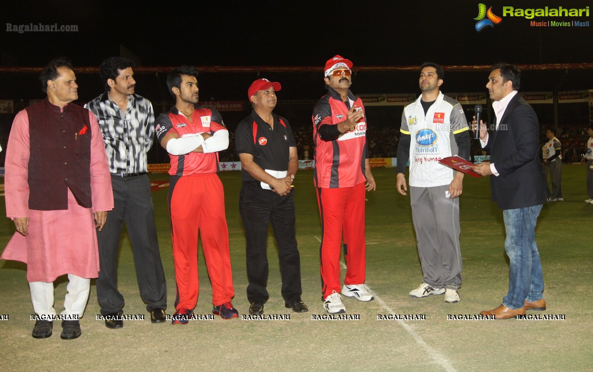 CCL 3: Telugu Warriors and Mumbai Heroes Team at LB Stadium, Hyderabad