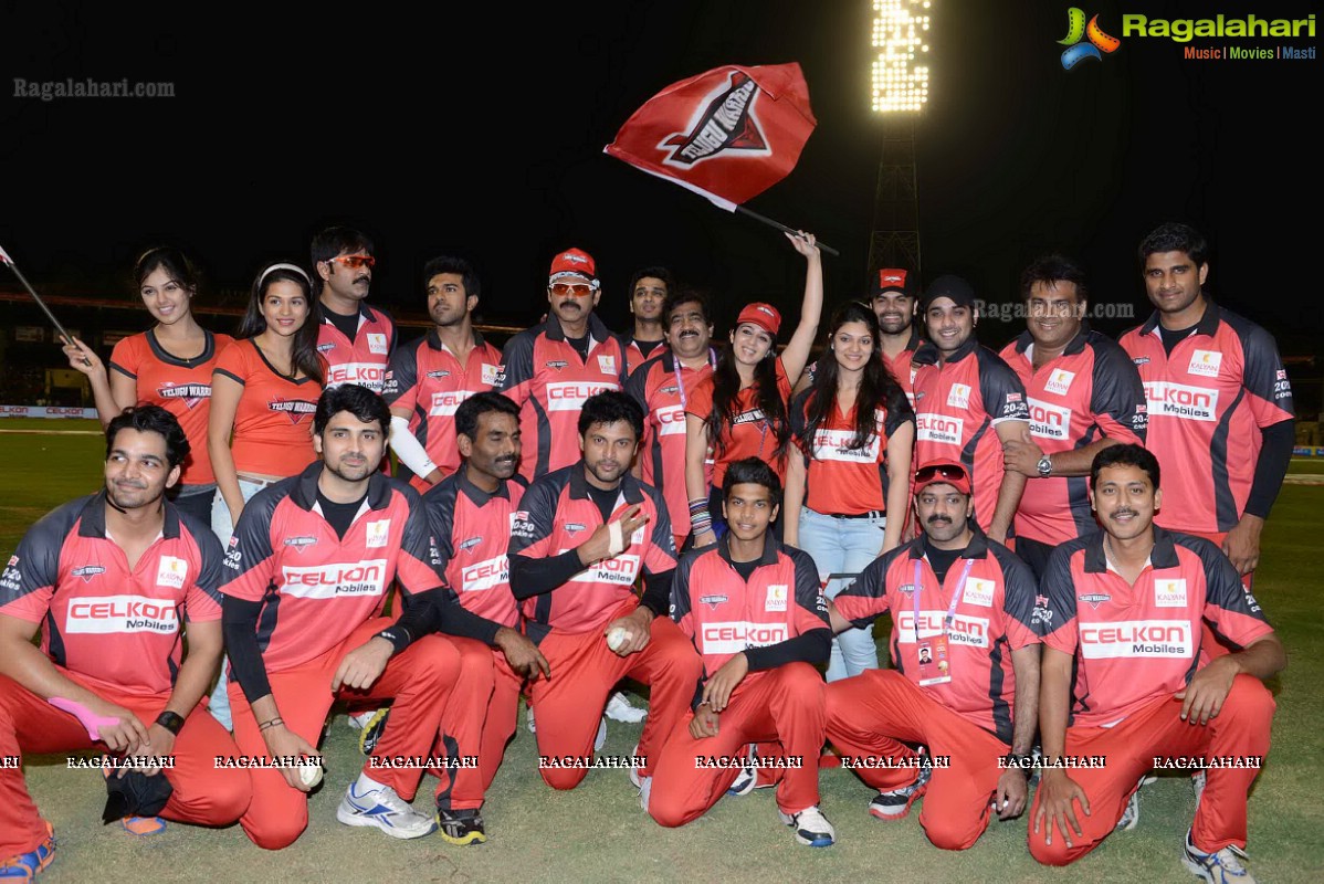 CCL 3: Telugu Warriors and Mumbai Heroes Team at LB Stadium, Hyderabad