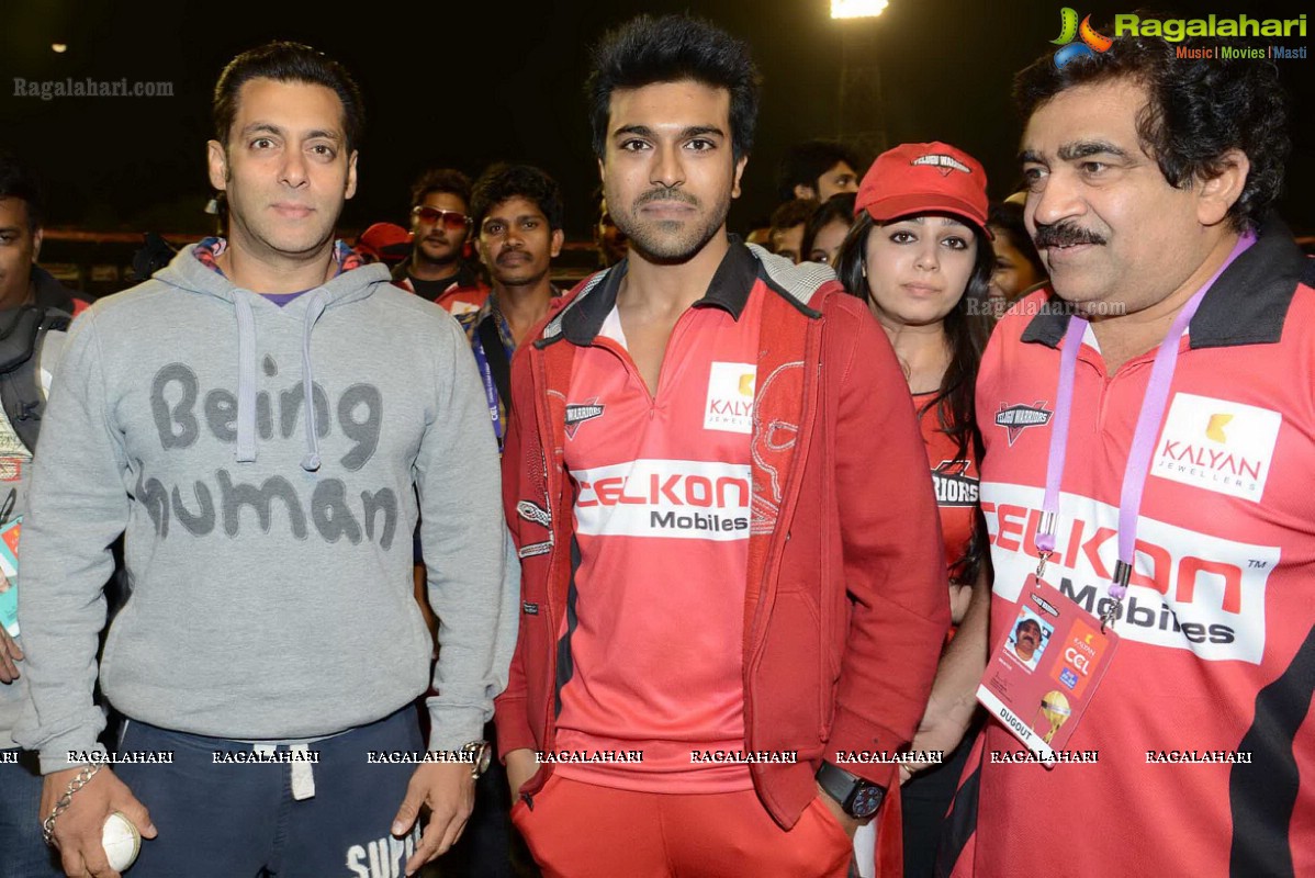 CCL 3: Telugu Warriors and Mumbai Heroes Team at LB Stadium, Hyderabad