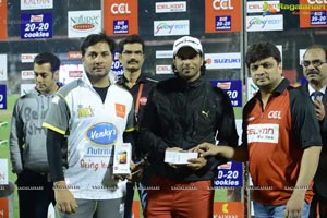 CCL 3 Telugu Warriors Team at LB Staidum, Hyderabad