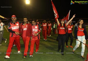 CCL 3 Telugu Warriors Team at LB Staidum, Hyderabad