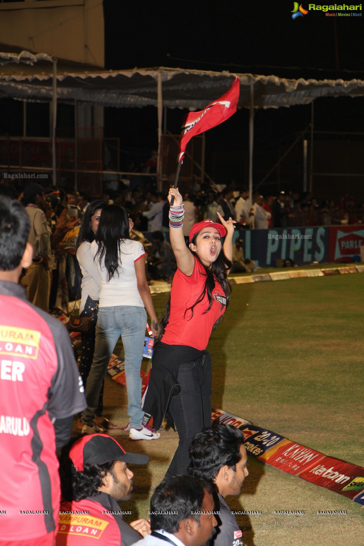 CCL 3: Telugu Warriors Vs Mumbai Heroes Match (Set 2)