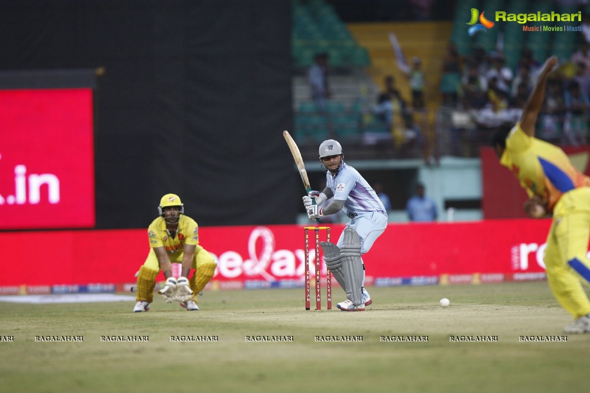 CCL 3: Chennai Rhinos Vs Bhojpuri Dabangs Match (Set 2)