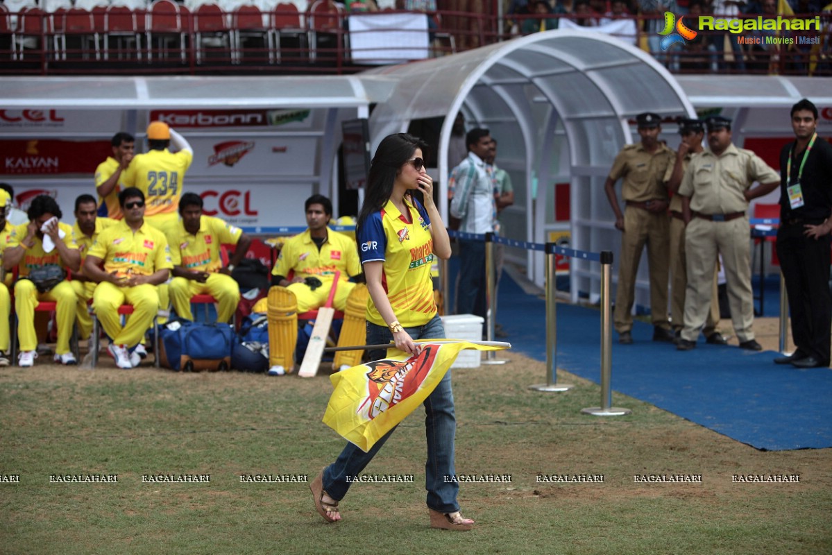 CCL 3: Chennai Rhinos Vs Bhojpuri Dabangs Match (Set 2)