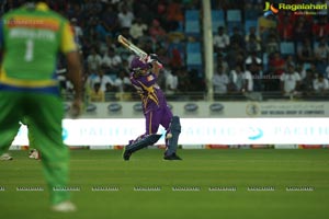 CCL 3: Kerala Strikers Bengal Tigers Final Match Photos