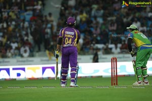 CCL 3: Kerala Strikers Bengal Tigers Final Match Photos