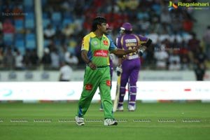 CCL 3: Kerala Strikers Bengal Tigers Final Match Photos