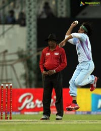 CCL 3: Kerala Strikers Vs Bhojpuri Dabanggs