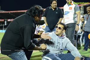 CCL 3 Salman Khan with Venkatesh