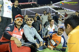 CCL 3 Salman Khan with Venkatesh