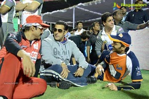 CCL 3 Salman Khan with Venkatesh