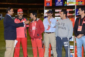 CCL 3 Salman Khan with Venkatesh