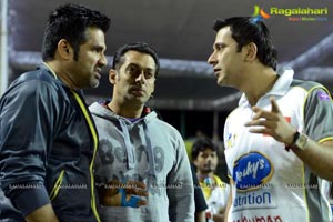 CCL 3 Salman Khan with Venkatesh