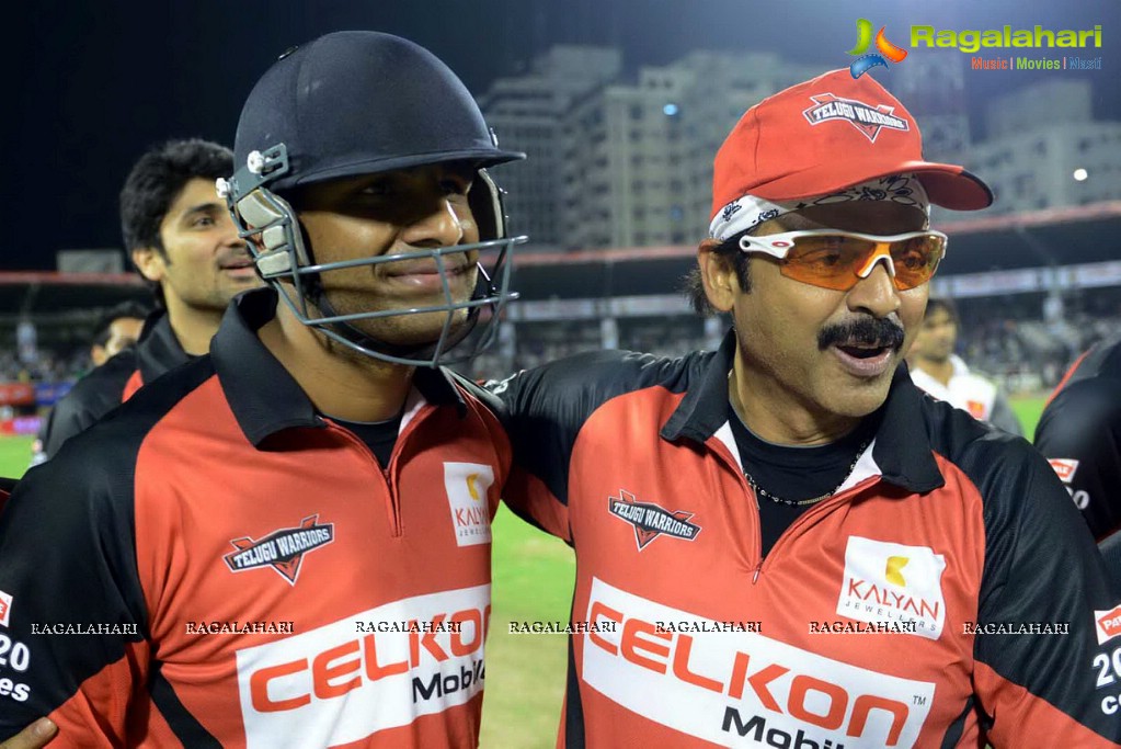 CCL 3: Telugu Warriors and Mumbai Heroes Good Times