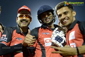 CCL 3 Salman Khan with Venkatesh