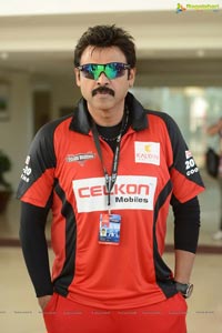 Celebrity Cricket League 2013