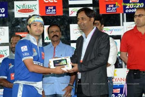 CCL 3: Telugu Warriors Vs Karnataka Bulldozers Match