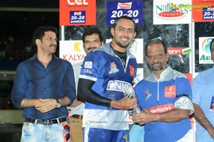 CCL 3: Telugu Warriors Vs Karnataka Bulldozers Match