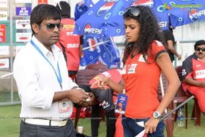 CCL 3: Telugu Warriors Vs Karnataka Bulldozers Match