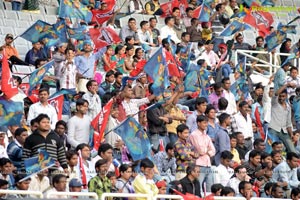 CCL 3: Telugu Warriors Vs Karnataka Bulldozers Match